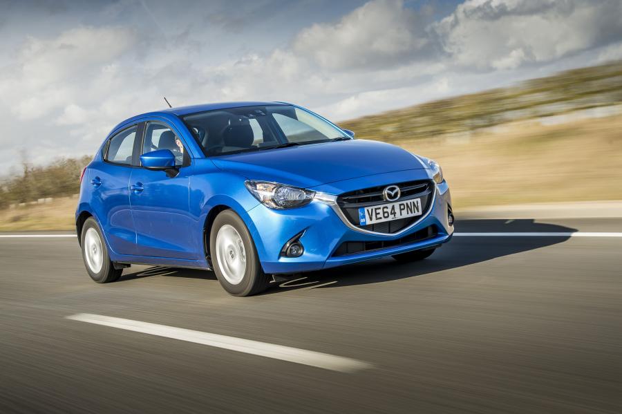  Mazda2 2015 года  (UK) (фото 1 из 11)
